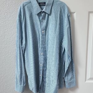 Nautica Men's Light Blue and White Vertical Stripe Dress Shirt